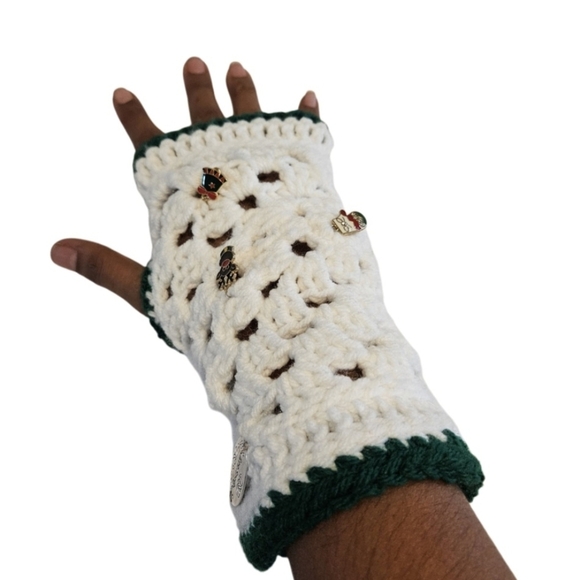 Hand Crafted 3pc Set Fingerless gloves headband white granny square Retro gloves - Picture 12 of 17